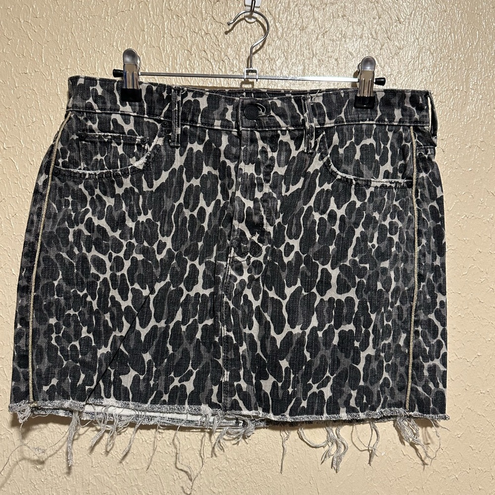 Mother SUPERIOR Skirt The Vagabond Mini Fray Spot On Size 28